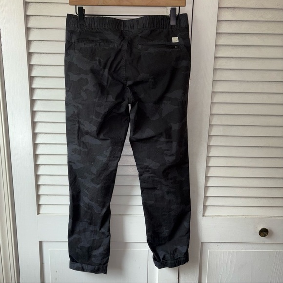 Vuori Ripstop Camo Jogger Pants Black Gray Size Small Sporty Outdoor Athletic - Picture 6 of 6
